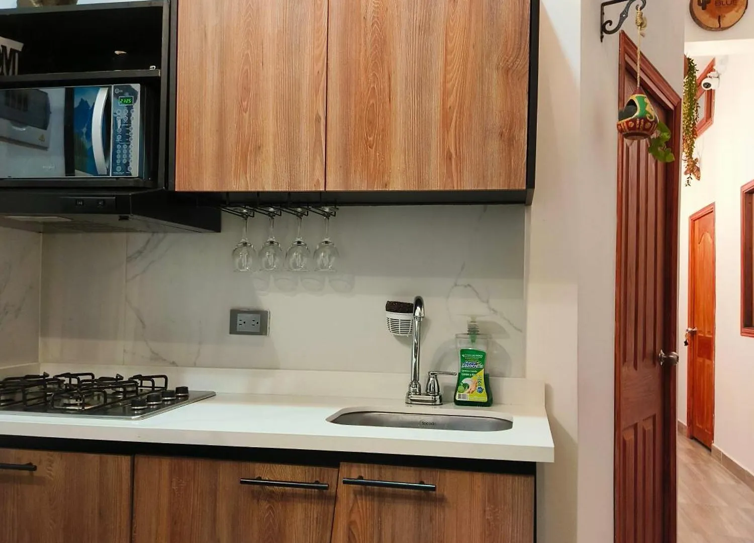 بيت ريفي Hospedaje Oasis Blue Laureles ميديلين كولومبيا